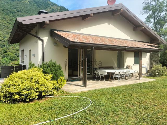 Case e ville in vendita di 200 m²