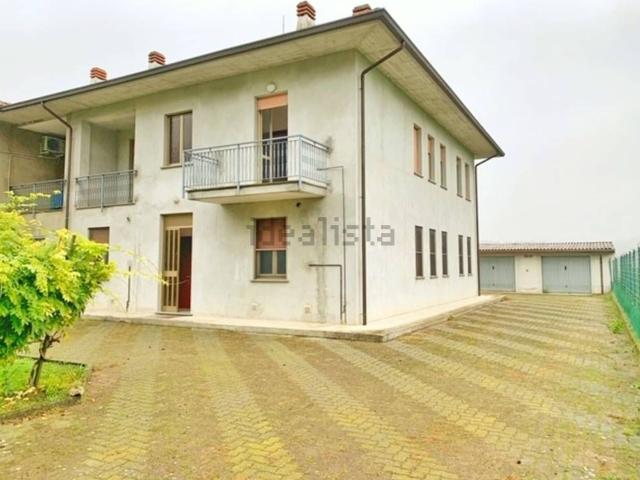 Case e ville in vendita di 200 m²