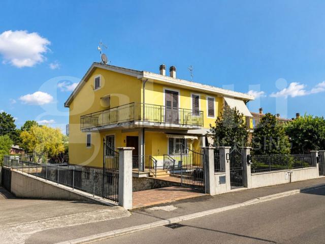 Case e ville in vendita di 200 m²