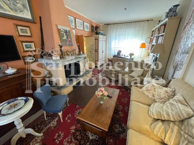 Case e ville in vendita di 200 m² in Via Cavalieri di Vittorio Veneto