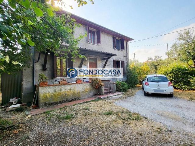 Case e ville in vendita di 200 m² in Via Canale