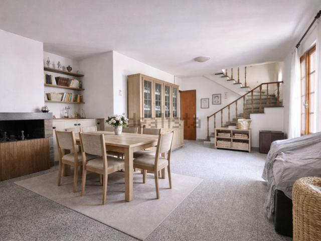Case e ville in vendita di 200 m² in Via Cervolapittola, 54100