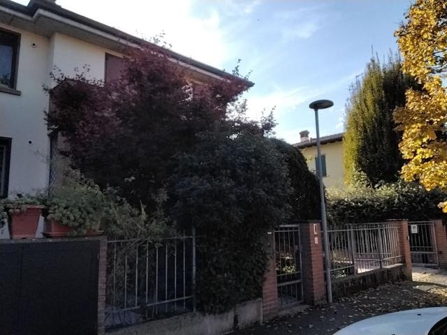 Case e ville in vendita di 200 m² in Via Boccaccio, 14