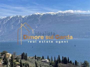 Case e ville in vendita di 200 m² in Via delle Limonaie