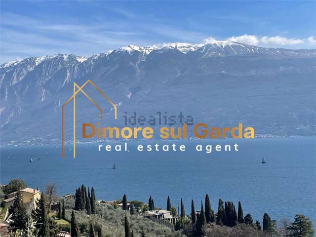 Case e ville in vendita di 200 m² in Via delle Limonaie