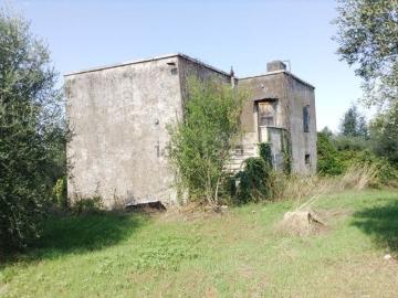 Case e ville in vendita di 200 m² in Via Francigena, 72
