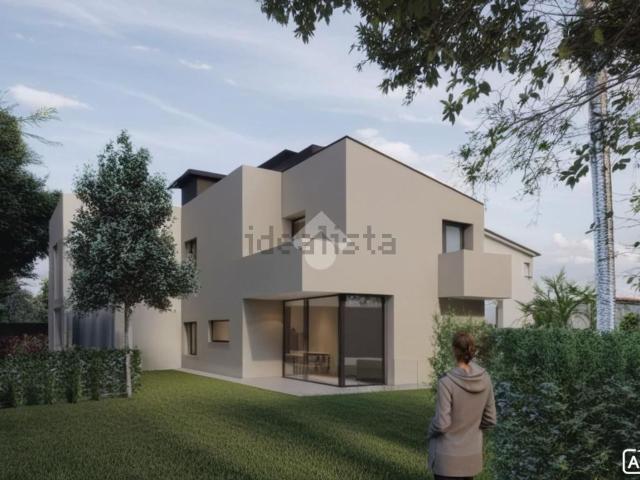 Case e ville in vendita di 200 m² in Via Isonzo, 11