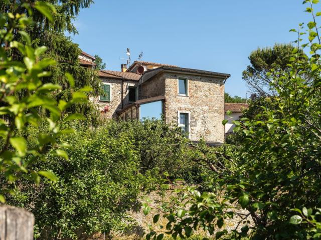 Case e ville in vendita di 200 m² in Via nazionale