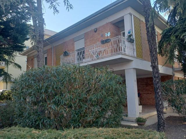 Case e ville in vendita di 200 m² in Via Nuova Frontiera