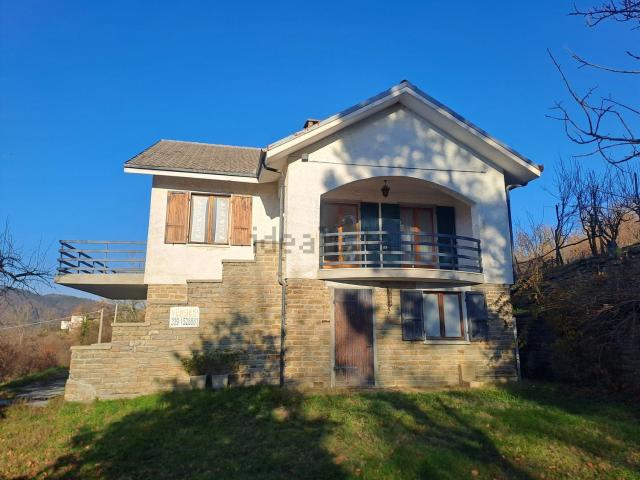Case e ville in vendita di 200 m² in Via San Maurizio