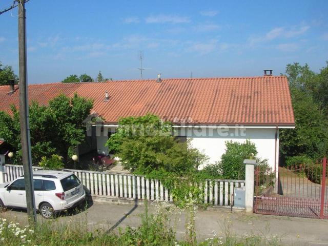 Case e ville in vendita di 200 m² in Via Serra
