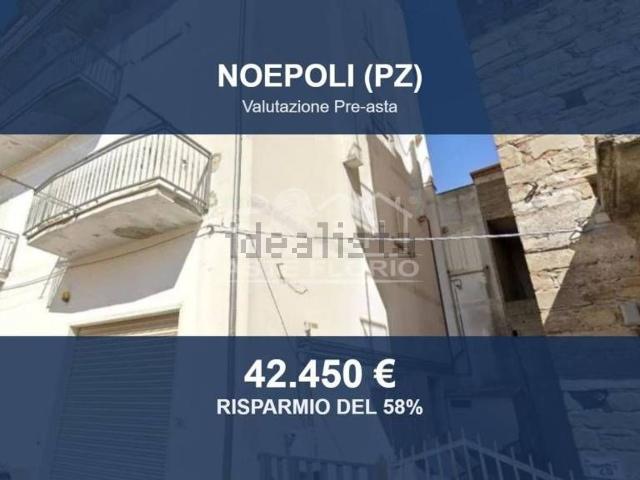Case e ville in vendita di 200 m² in Via Roma