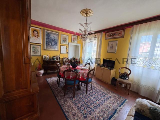 Case e ville in vendita di 200 m² in Via Rivere