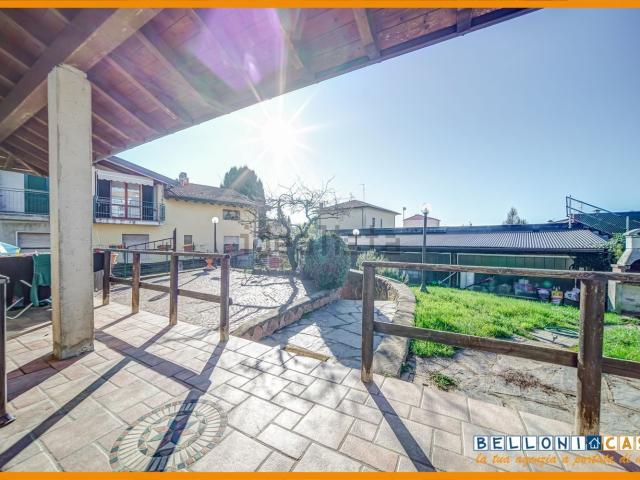 Case e ville in vendita di 200 m² in Via XXVI Agosto