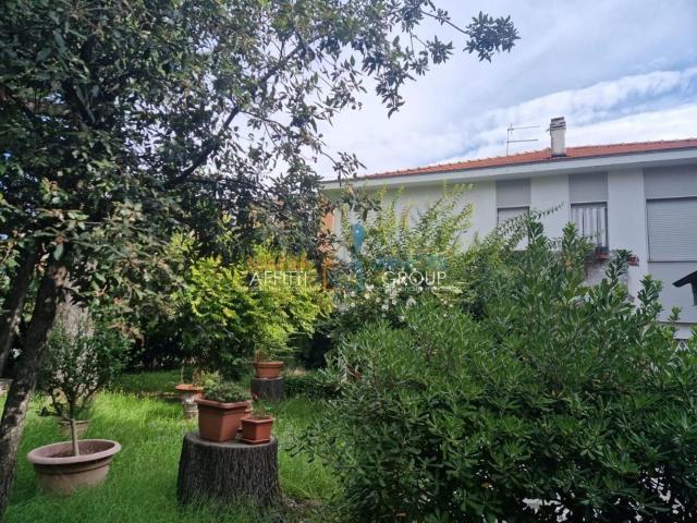 Case e ville in vendita di 200 m² in Viale XX Settembre, 247