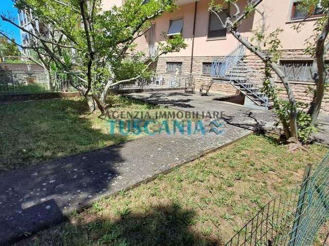 Case e ville in vendita di 200 m² in Viale della Repubblica