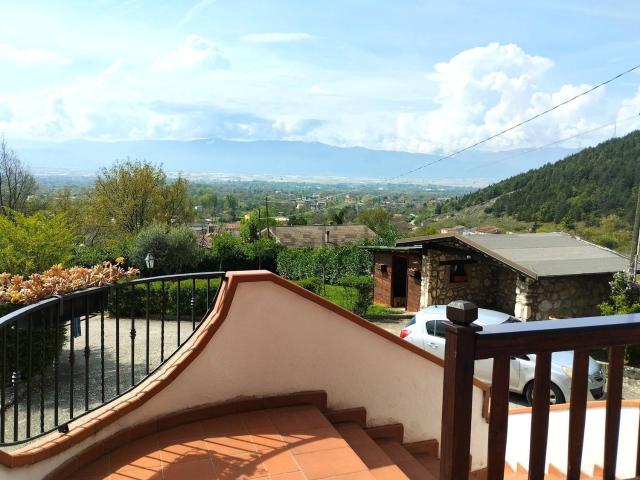 Case e ville in vendita di 200 m² in Borgo Bussi, 38