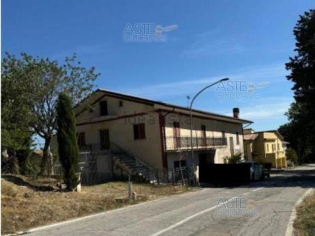 Case e ville in vendita di 200 m² in Contrada Colle Prato