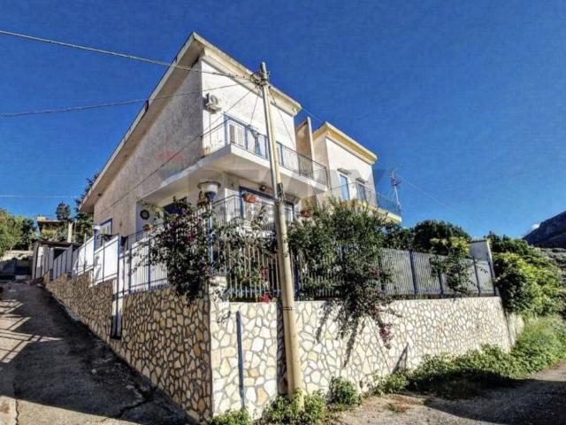 Case e ville in vendita di 200 m² in Contrada Sant&apos Onofrio