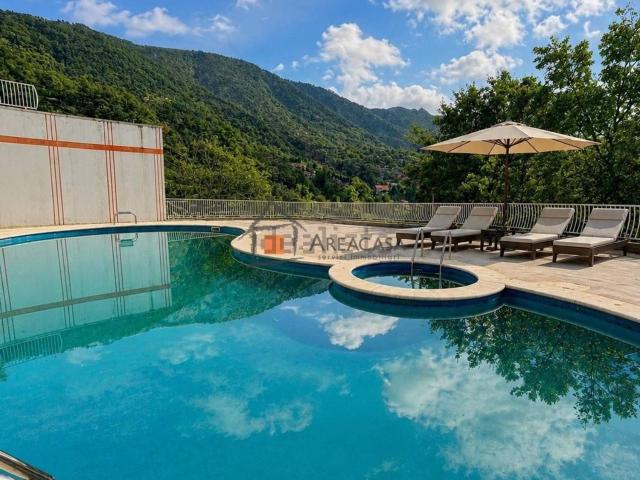 Case e ville in vendita di 200 m² in Frazione San Vito, 35
