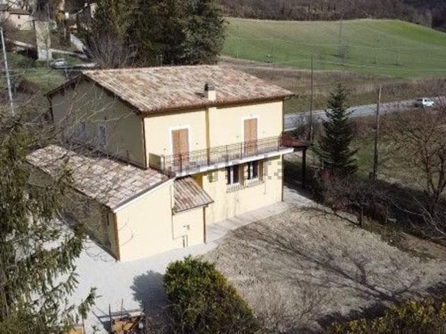 Case e ville in vendita di 200 m² in Località Baregnano