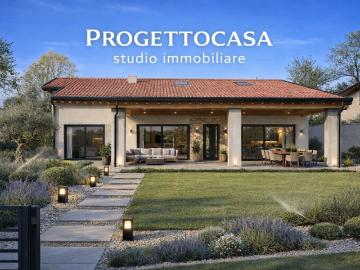Case e ville in vendita di 200 m² in Piazza Duca D&apos Aosta, 30