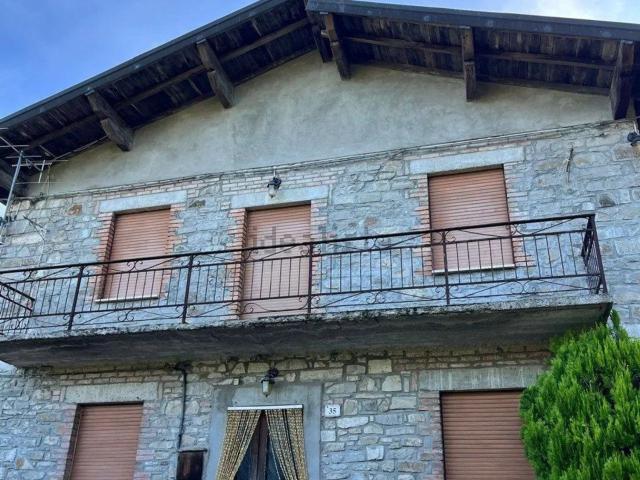 Case e ville in vendita di 200 m² in Strada del Groppo Sovrano
