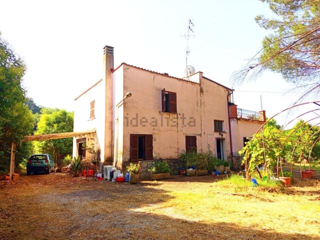 Case e ville in vendita di 200 m² in Strada Provinciale 23b, 150