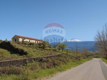 Case e ville in vendita di 200 m² in Strada Provinciale 7iii
