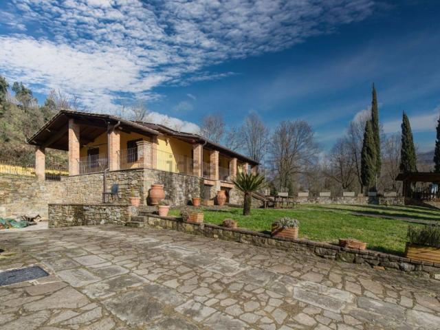 Case e ville in vendita di 200 m² in Strada Provinciale 5 della Penna