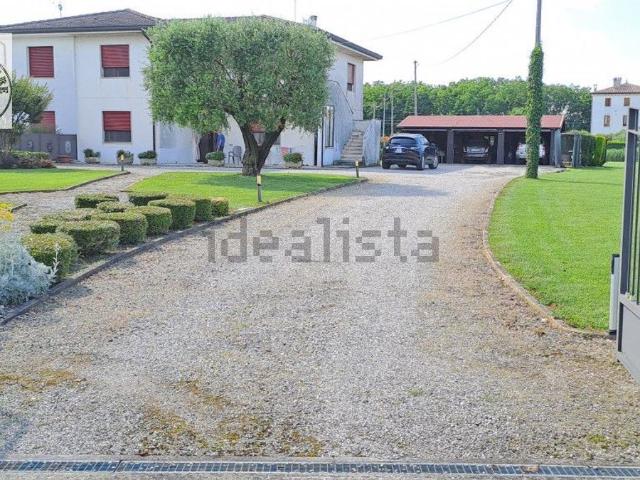 Case e ville in vendita di 200 m² in Strada Provinciale 94
