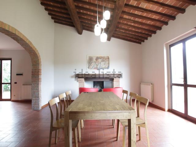Case e ville in vendita di 200 m² in Strada Provinciale Certaldese II