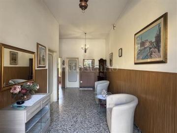 Case e ville in vendita di 201 m² in Via Edmondo de Amicis