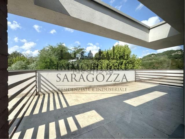 Case e ville in vendita di 202 m² in Via Carlo Jussi, 202