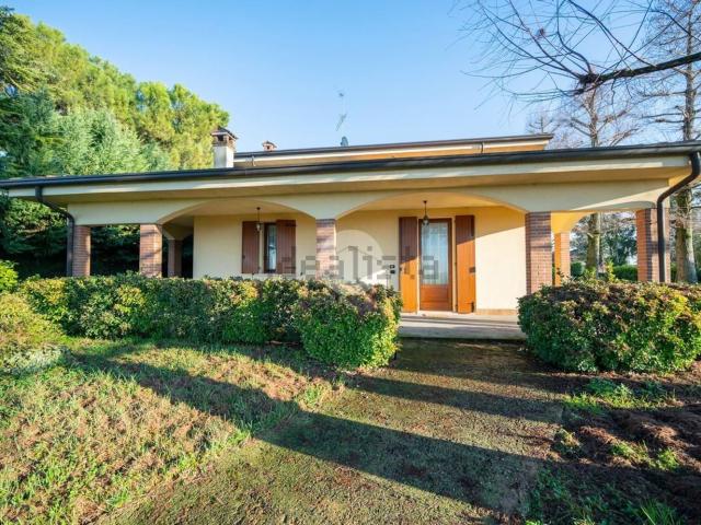 Case e ville in vendita di 203 m² in Via Antonio Gramsci, 28