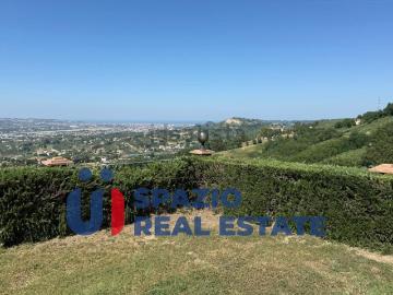 Case e ville in vendita di 203 m² in Strada di Fosso Paradiso, 31