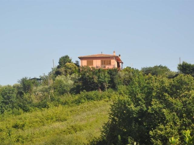 Case e ville in vendita di 205 m² in Traversa Livornese il Sito