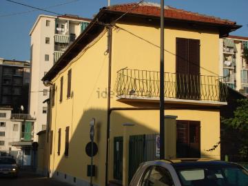 Case e ville in vendita di 205 m² in Via Sant&apos Anna, 26