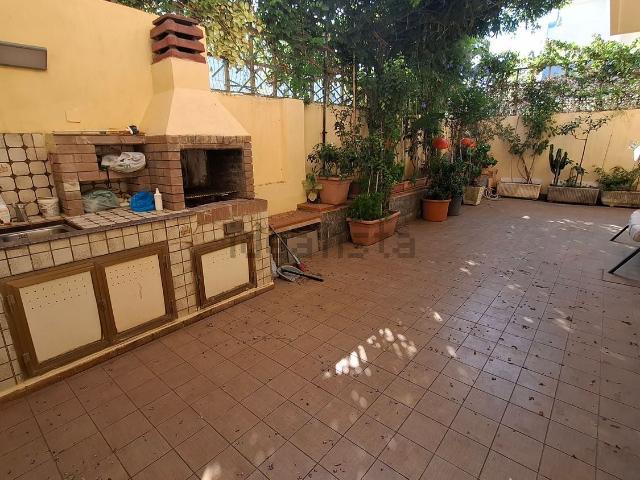 Case e ville in vendita di 205 m² in Località San Saba, 14