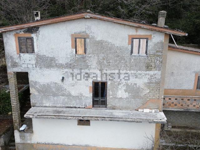 Case e ville in vendita di 206 m² in Via delle Muffole