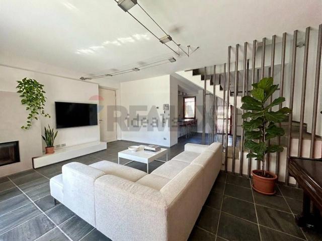 Case e ville in vendita di 207 m²