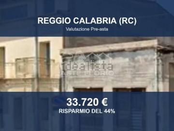 Case e ville in vendita di 207 m² in Via Casa Savoia