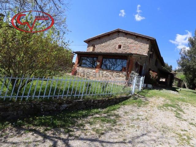 Case e ville in vendita di 207 m² in Via di Val D&apos Ambra