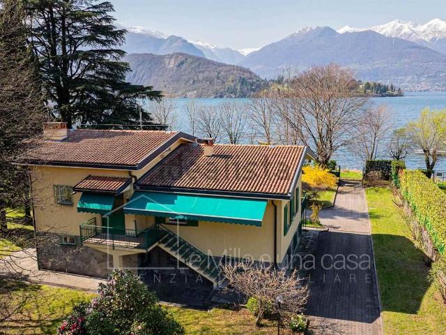 Case e ville in vendita di 208 m² in Via Palazzo, 19