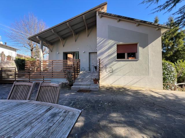 Case e ville in vendita di 209 m²