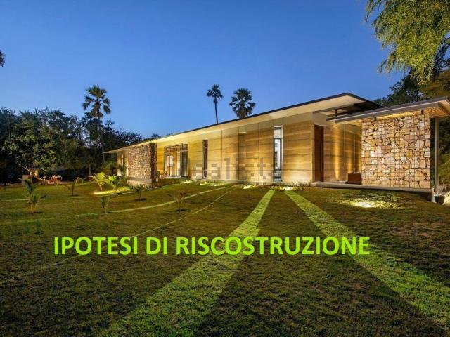 Case e ville in vendita di 209 m² in Via Europa