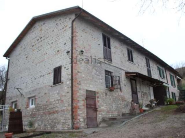 Case e ville in vendita di 209 m² in Via Viara