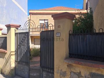 Case e ville in vendita di 210 m²