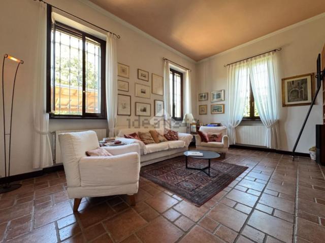 Case e ville in vendita di 210 m² in Via Cesare Battisti, 29