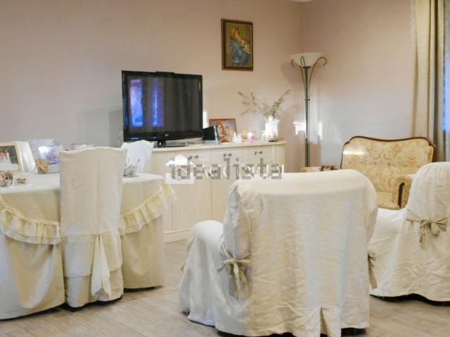 Case e ville in vendita di 210 m² in Via Mazzarolo